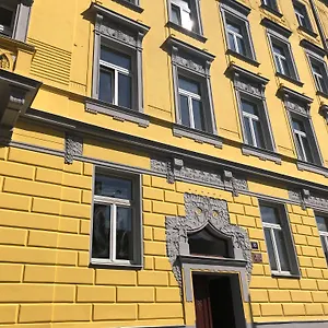 Letna Garden Appartement Prague