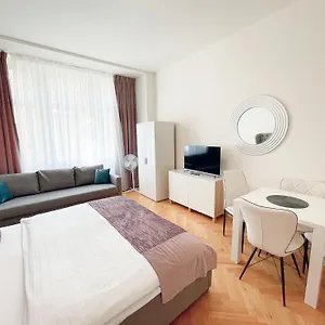 Gold Art Appartement Prague
