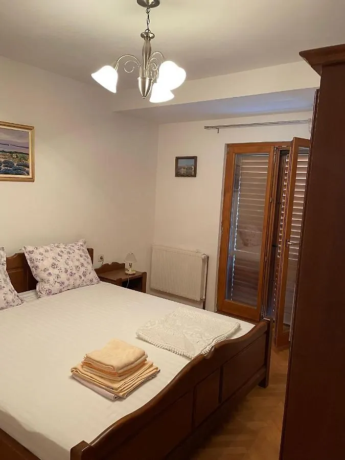 Apartman Ivan Trogir 0*,  Croatie